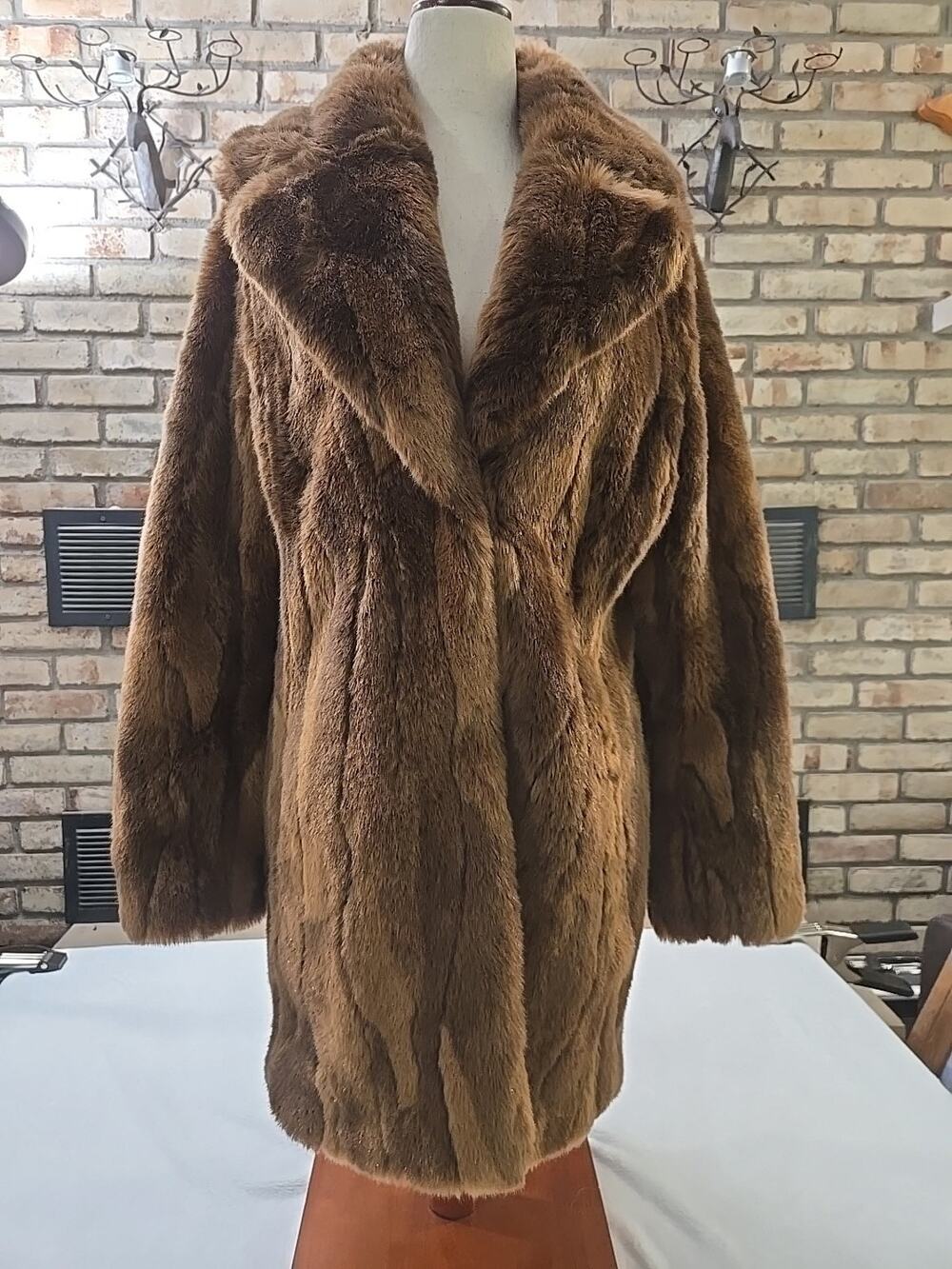 Abercrombie & Fitch Vegan Fur Mid Length Coat Womans Sz Med Y2K Glam Winter Shag